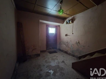 Moradia T2 para Venda em Ovoa e Vimieiro