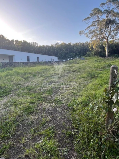 Terreno para Venda em Fonte do Bastardo