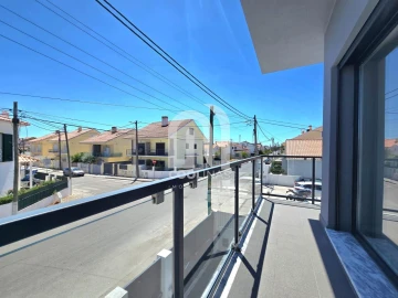 Moradia T3 para Venda em Quinta do Conde