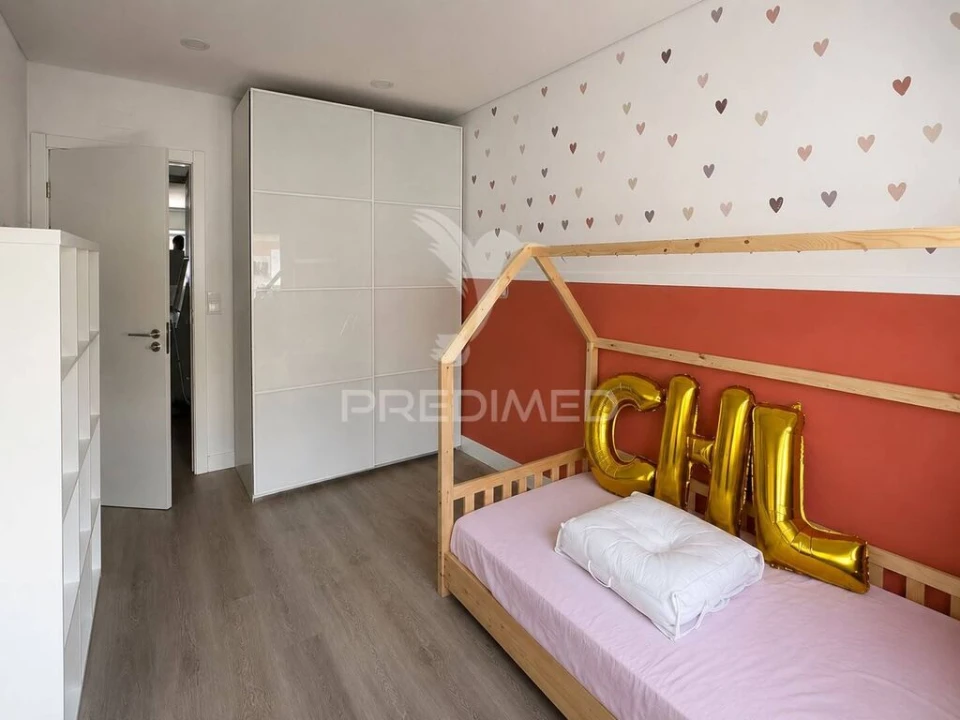 Apartamento T2 para Venda em Charneca de Caparica e Sobreda Foto 8