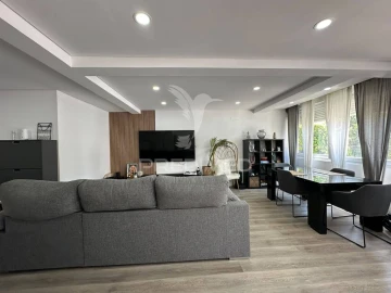 Apartamento T2 para Venda em Charneca de Caparica e Sobreda