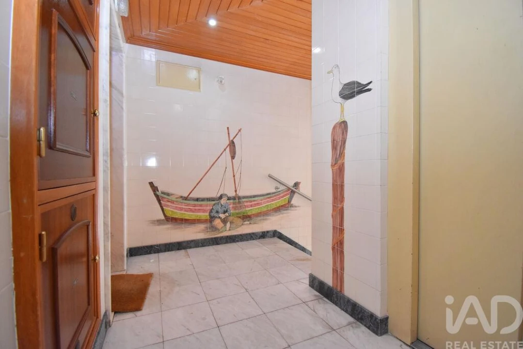 Apartamento T3 para Venda em Castanheira do Ribatejo e Cachoeiras Foto 4