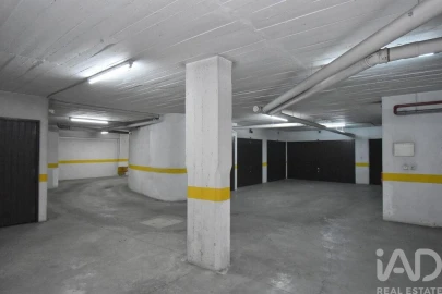 Apartamento T3 para Venda em Castanheira do Ribatejo e Cachoeiras