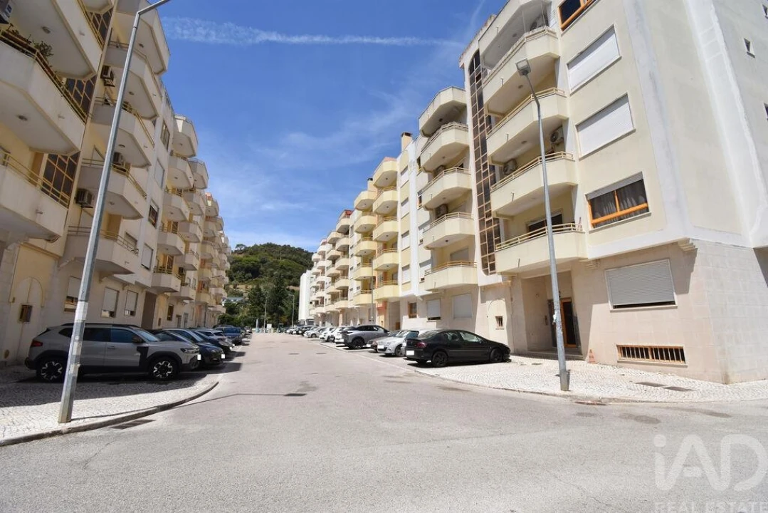 Apartamento T3 para Venda em Castanheira do Ribatejo e Cachoeiras Foto 30