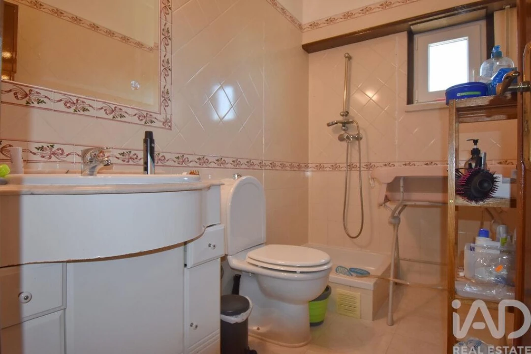 Apartamento T3 para Venda em Castanheira do Ribatejo e Cachoeiras Foto 14