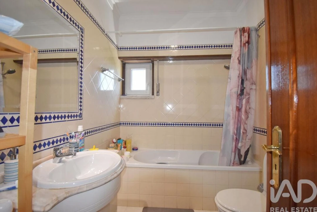 Apartamento T3 para Venda em Castanheira do Ribatejo e Cachoeiras Foto 17