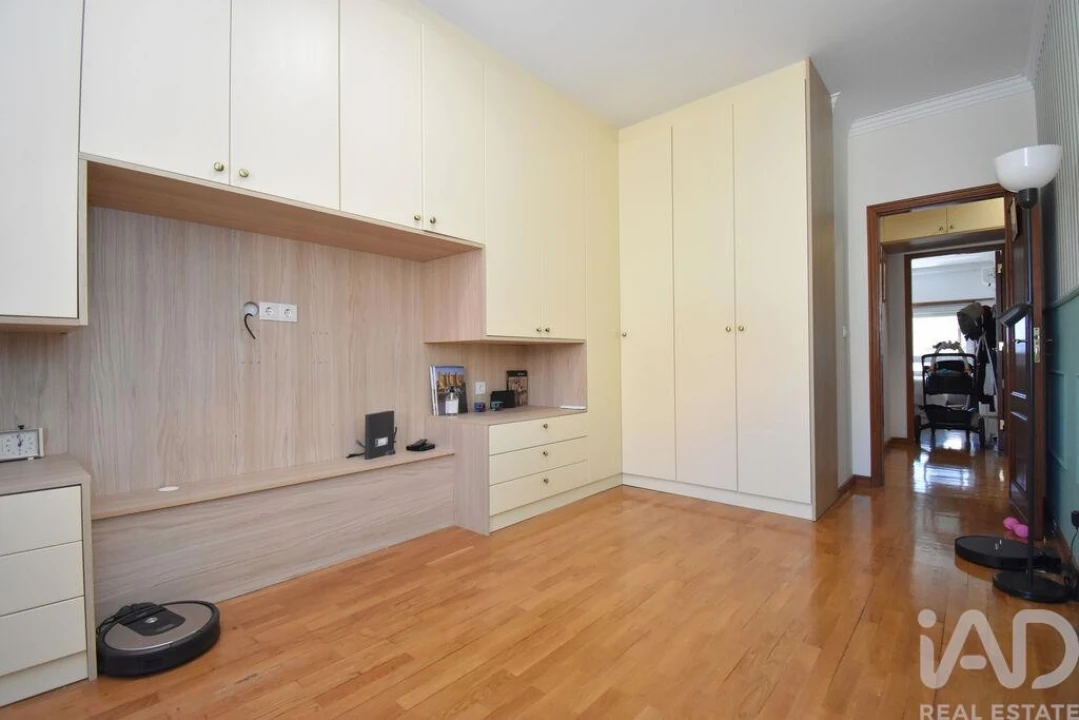 Apartamento T3 para Venda em Castanheira do Ribatejo e Cachoeiras Foto 24