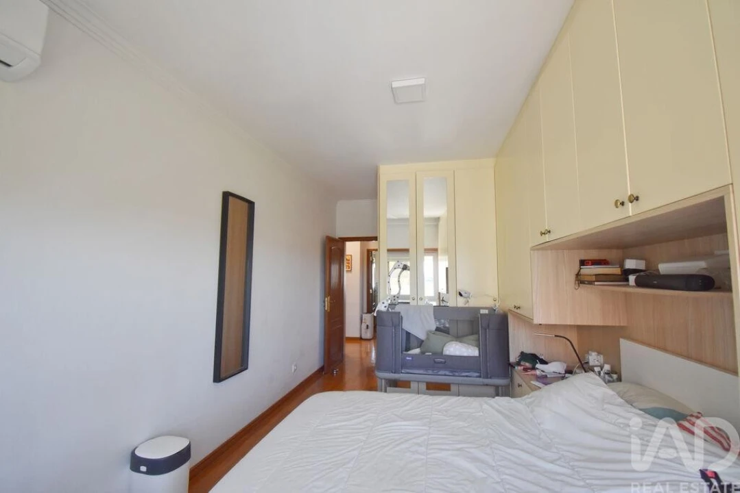 Apartamento T3 para Venda em Castanheira do Ribatejo e Cachoeiras Foto 13