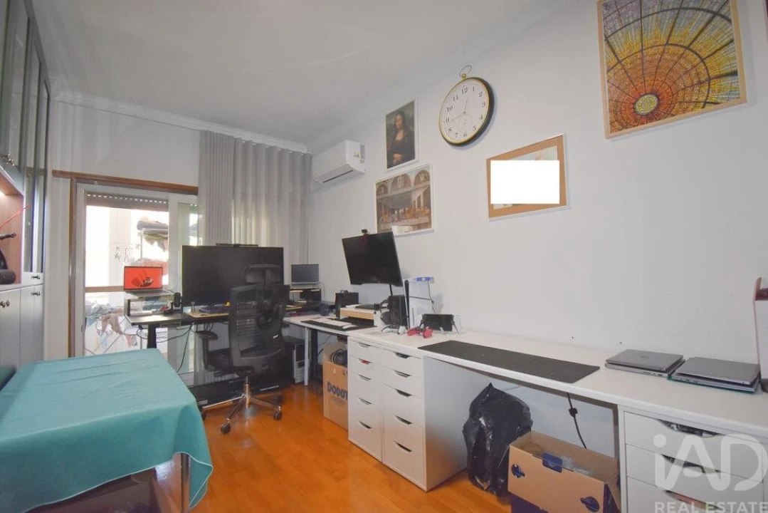 Apartamento T3 para Venda em Castanheira do Ribatejo e Cachoeiras Foto 16