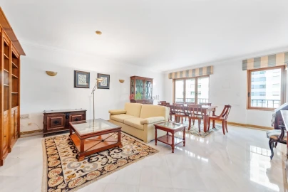 Apartamento T2 para Venda em Lumiar