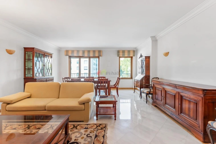Apartamento T2 para Venda em Lumiar Foto 11