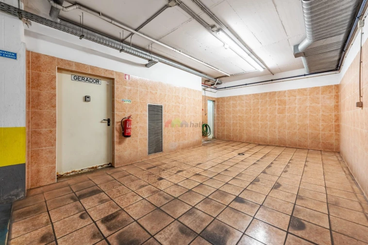 Apartamento T2 para Venda em Lumiar Foto 18