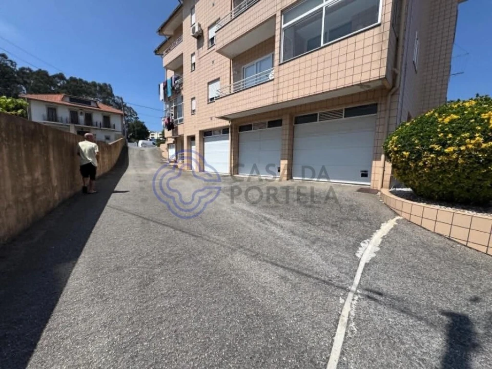 Apartamento T2 para Venda em Fajões Foto 21