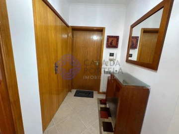 Apartamento T2 para Venda em Fajões