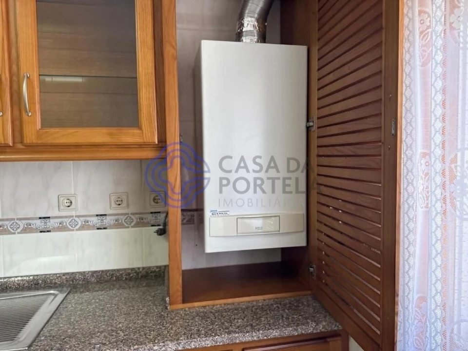 Apartamento T2 para Venda em Fajões Foto 4