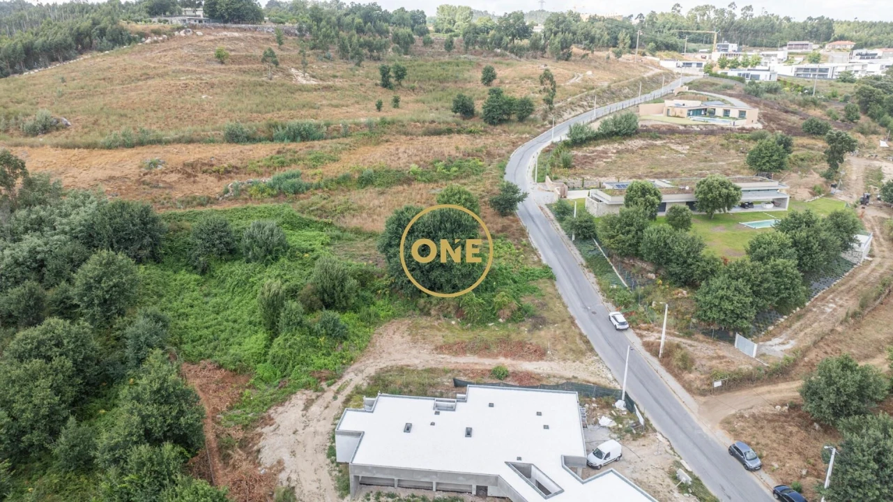Terreno para Venda em Joane Foto 10