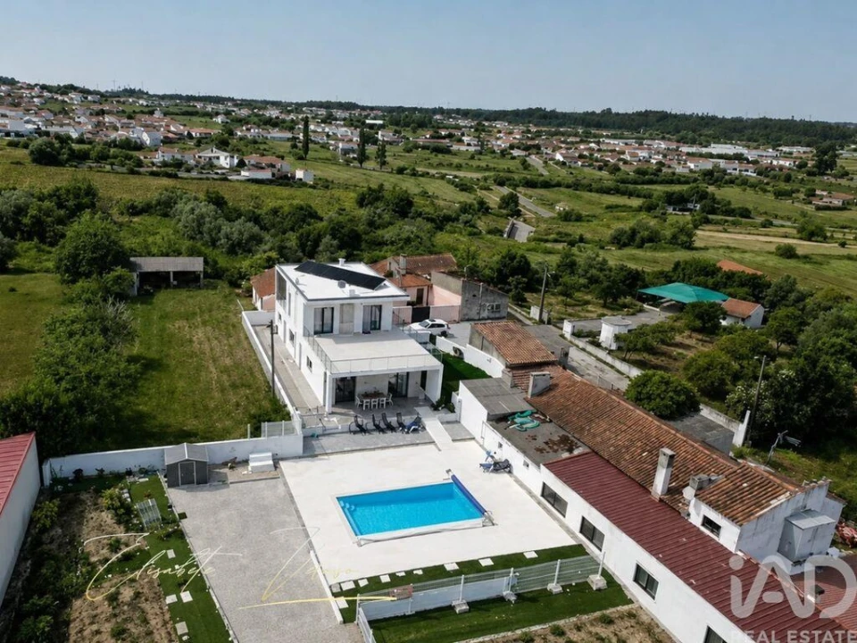 Moradia T3 para Venda em Maiorca Foto 38