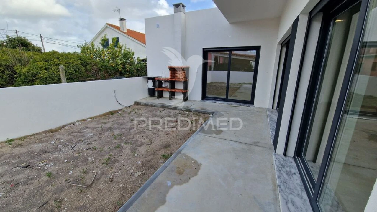 Moradia T3 para Venda em Fernao Ferro Foto 16