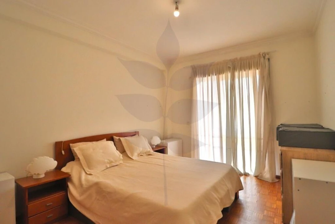 Apartamento T1 para Venda em São Vitor (Braga) Foto 6