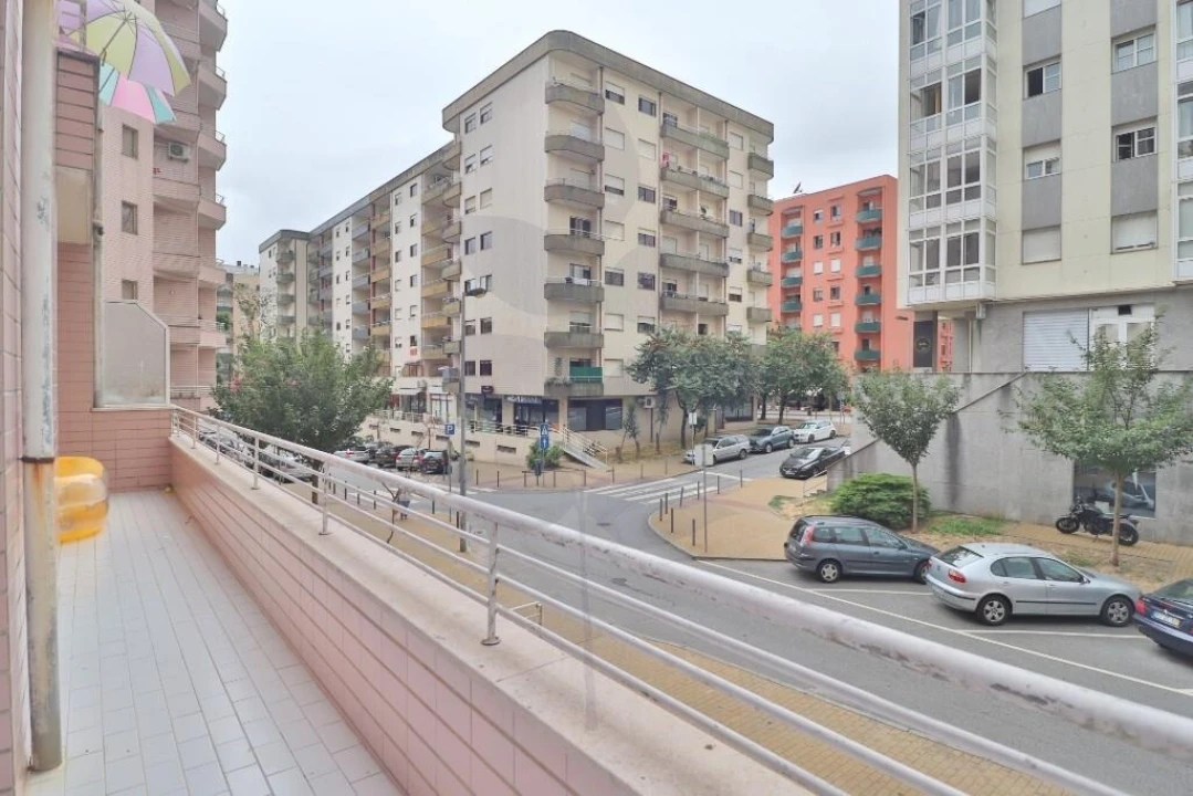 Apartamento T1 para Venda em São Vitor (Braga) Foto 25