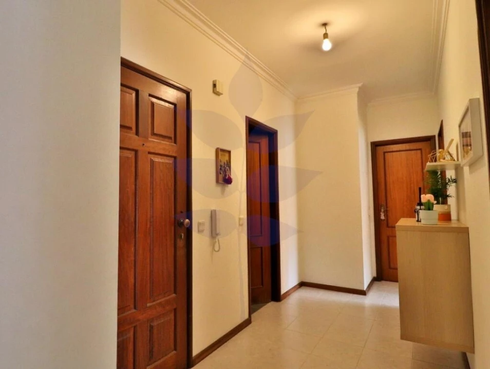 Apartamento T1 para Venda em São Vitor (Braga) Foto 18