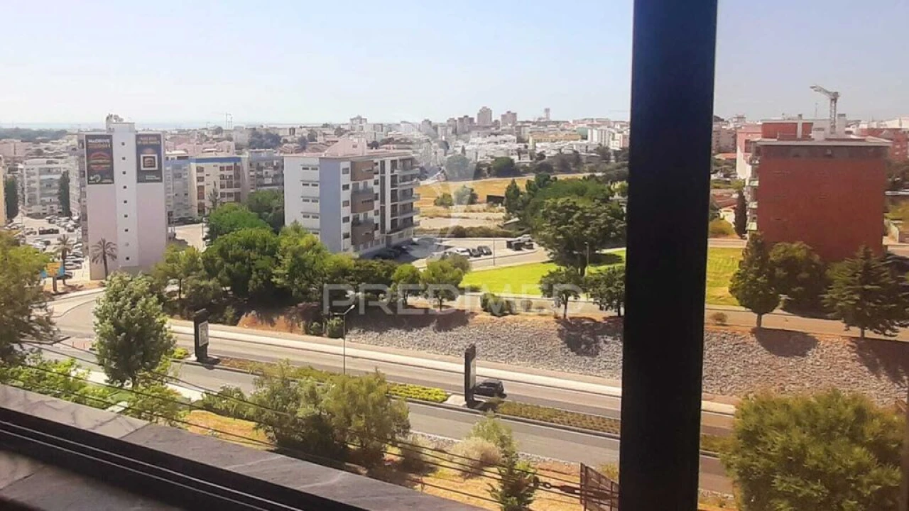 Apartamento T4 para Venda em Setubal (São Sebastião) Foto 8