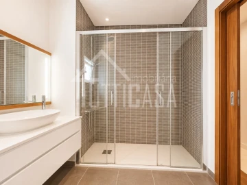 Apartamento T3 para Venda em Venda do Pinheiro e Santo Estêvão das Galés
