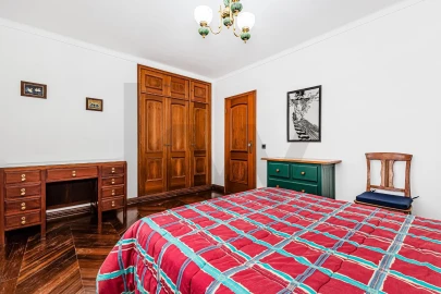 Apartamento T3 para Arrendamento em Alcantarilha e Pêra