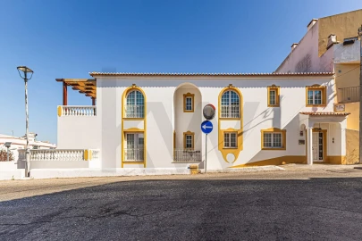 Apartamento T3 para Arrendamento em Alcantarilha e Pêra