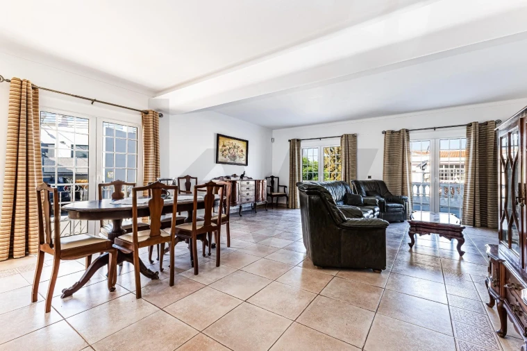 Apartamento T3 para Arrendamento em Alcantarilha e Pêra Foto 14