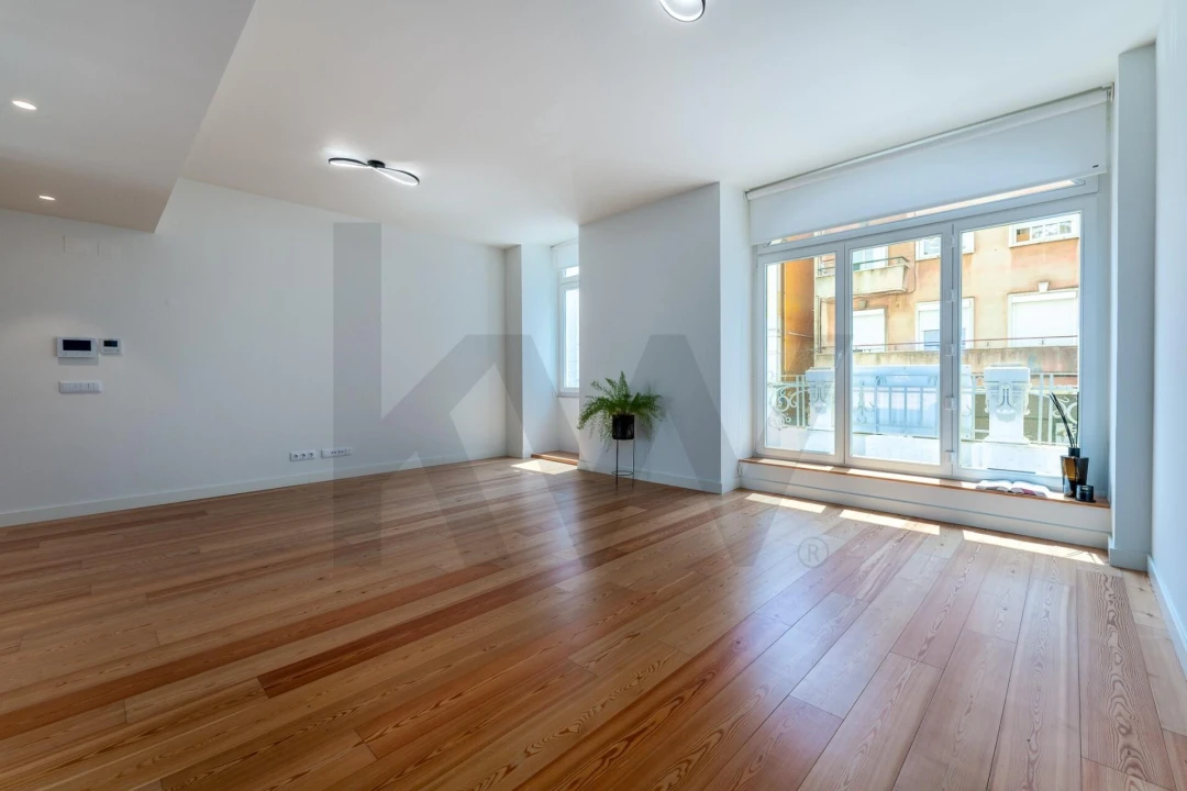 Apartamento T3 para Venda em Santo António Foto 10