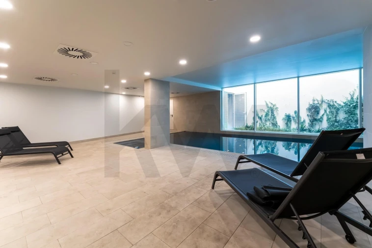 Apartamento T3 para Venda em Santo António Foto 43