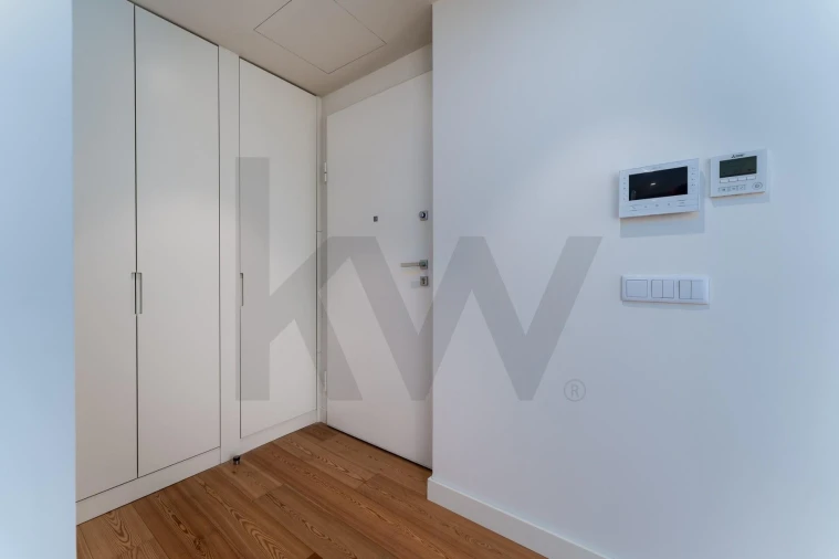 Apartamento T3 para Venda em Santo António Foto 5