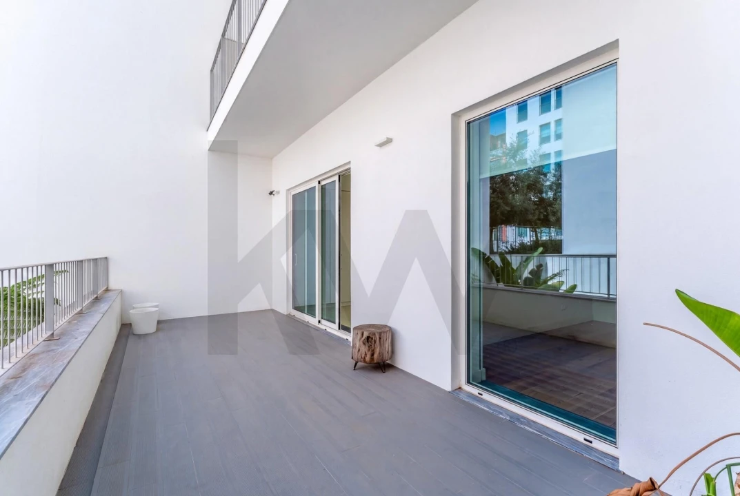 Apartamento T3 para Venda em Santo António Foto 41