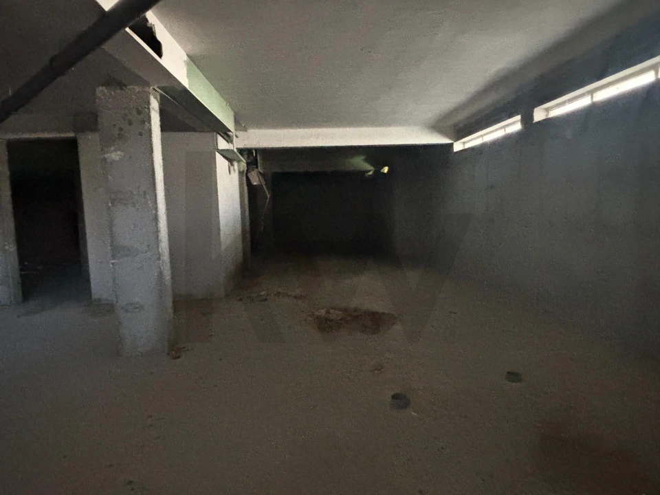 Loja para Venda em Esgueira Foto 14