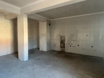 Loja para Venda em Esgueira