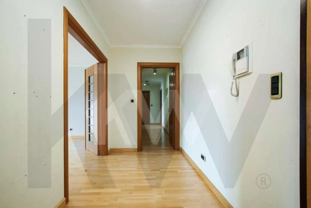 Apartamento T3 para Venda em Marvila Foto 3
