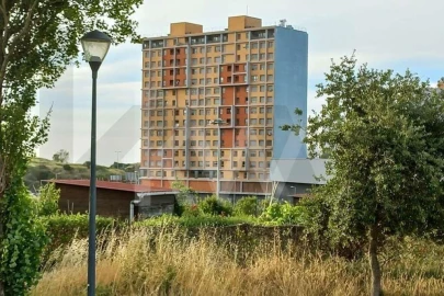 Apartamento T3 para Venda em Marvila