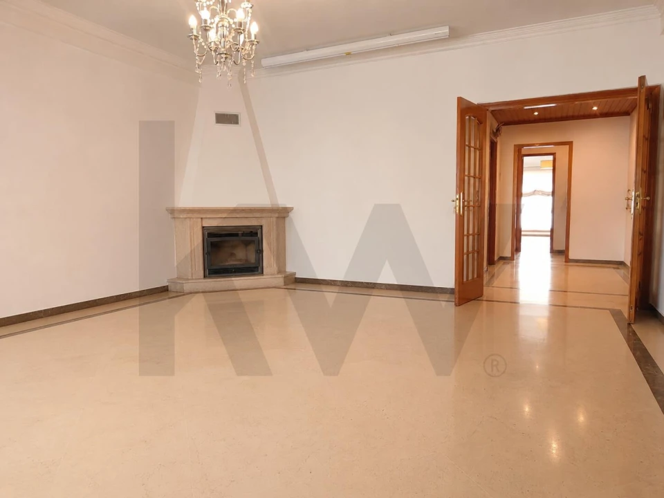 Apartamento T3 para Venda em Oeiras e São Julião da Barra, Paço de Arcos e Caxias Foto 5