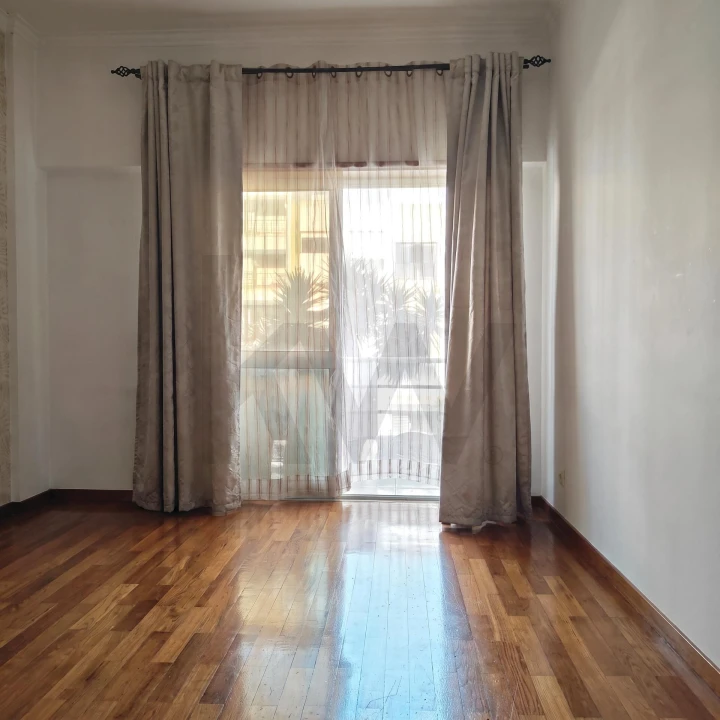 Apartamento T3 para Venda em Oeiras e São Julião da Barra, Paço de Arcos e Caxias Foto 32