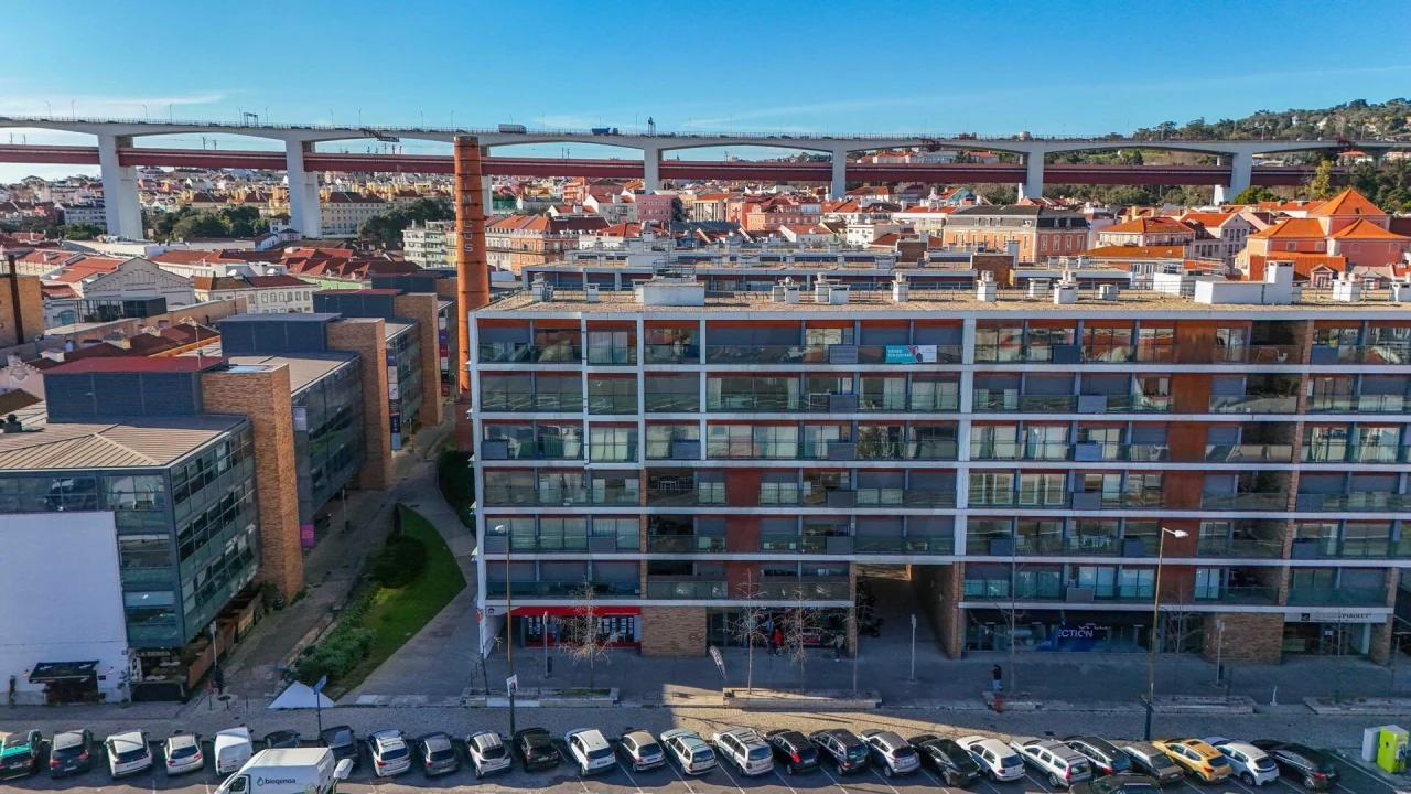 Apartamento T2 para Venda em Alcantara Foto 22