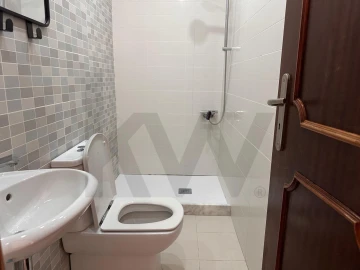 Apartamento T3 para Arrendamento em Almada, Cova da Piedade, Pragal e Cacilhas