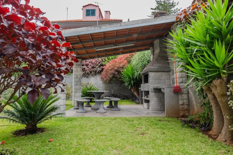 Apartamento T2 para Arrendamento em Funchal (São Pedro) Foto 6