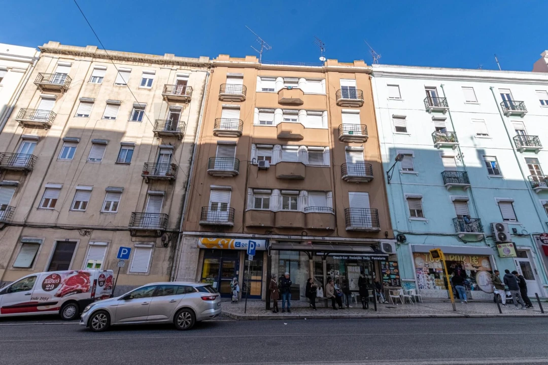 Apartamento T2 para Arrendamento em Penha de França Foto 1