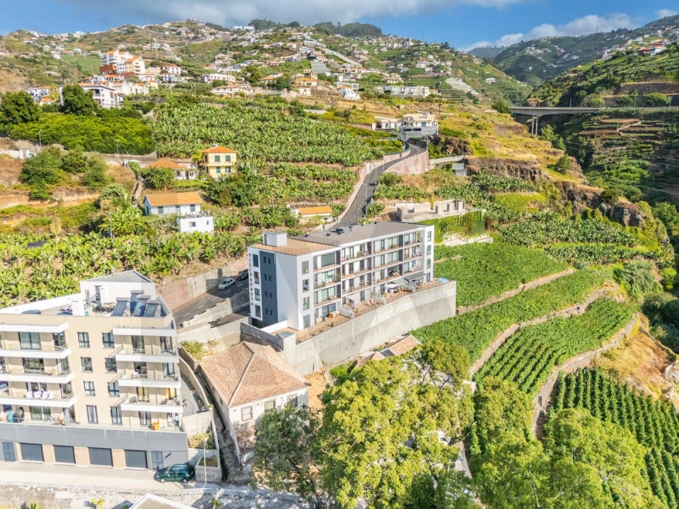 Apartamento T2 para Venda em Camara de Lobos Foto 30