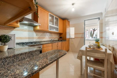 Apartamento T2 para Venda em São Domingos de Rana