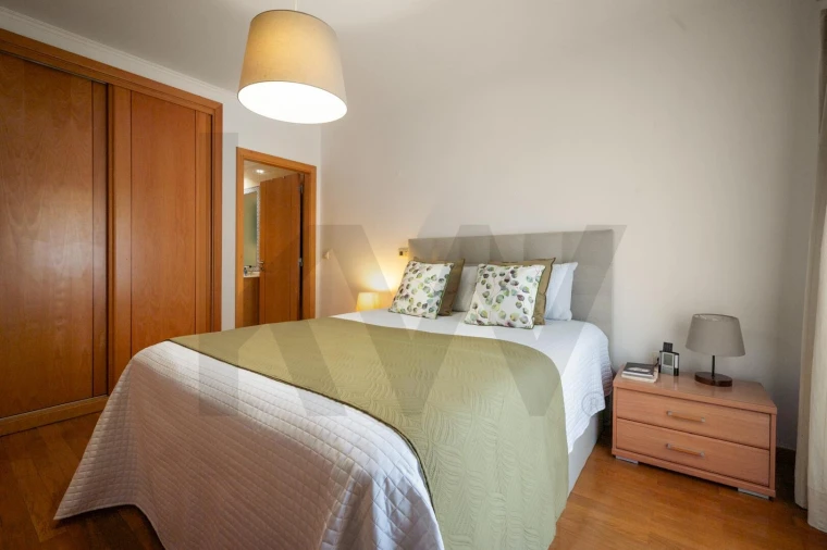 Apartamento T2 para Venda em São Domingos de Rana Foto 19