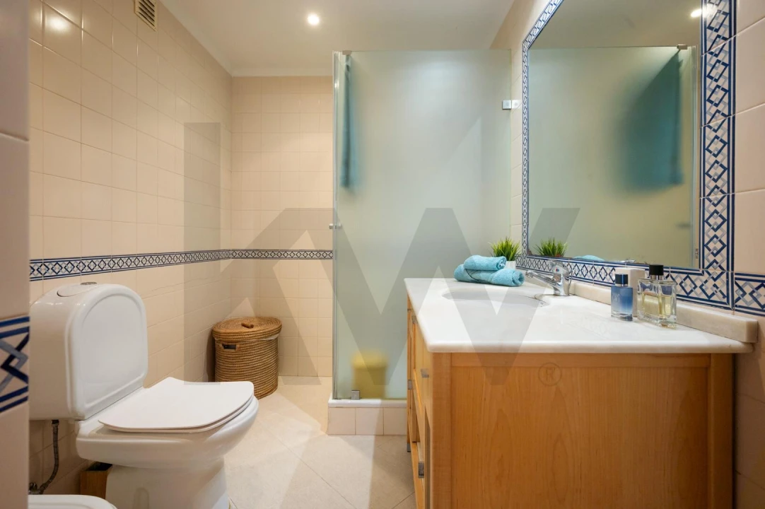 Apartamento T2 para Venda em São Domingos de Rana Foto 20