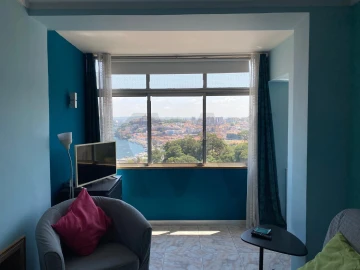 Apartamento T1 para Arrendamento em Santa Marinha e São Pedro da Afurada