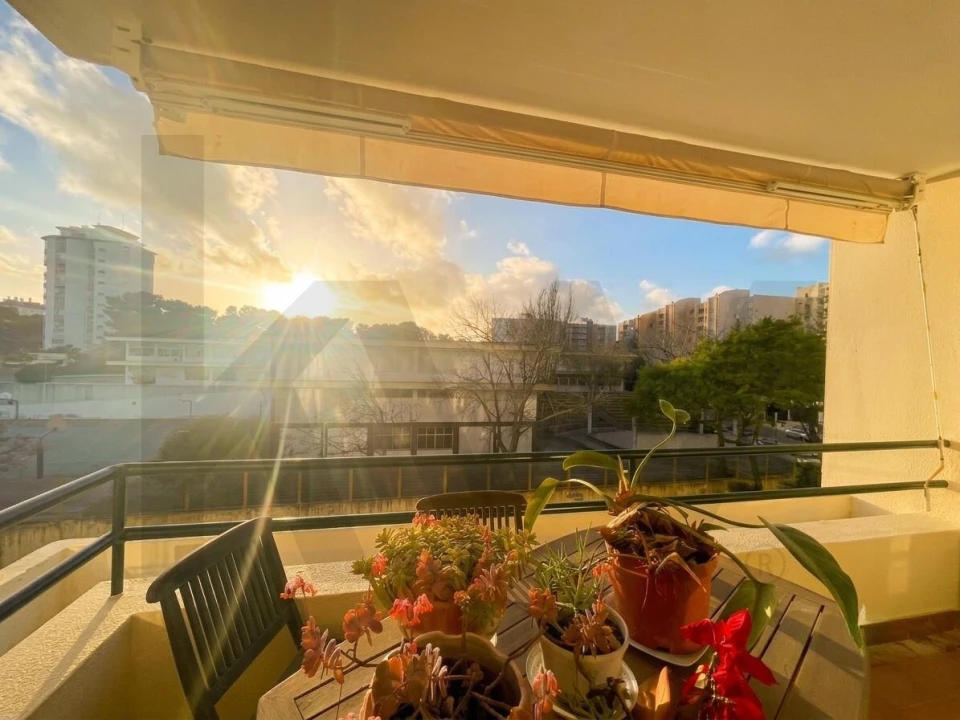 Apartamento T2 para Arrendamento em Cascais e Estoril Foto 2
